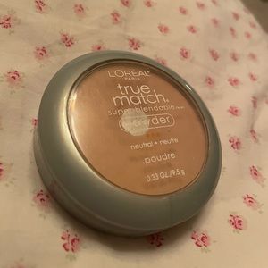 FREE WITH BUNDLE L’Oréal True Match Powder